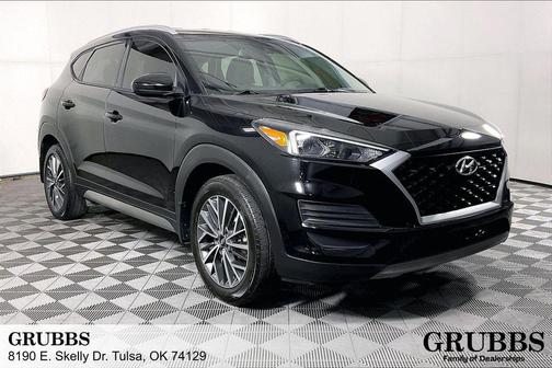 Black Noir Pearl 2021 Hyundai TUCSON SEL