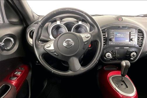 Sapphire Black 2012 Nissan Juke SV