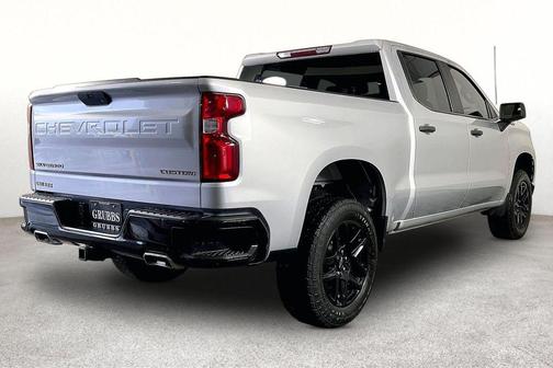 Silver Ice Metallic 2022 Chevrolet Silverado 1500 Limited Custom Trail Boss