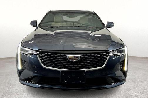 2022 Cadillac CT4 Luxury