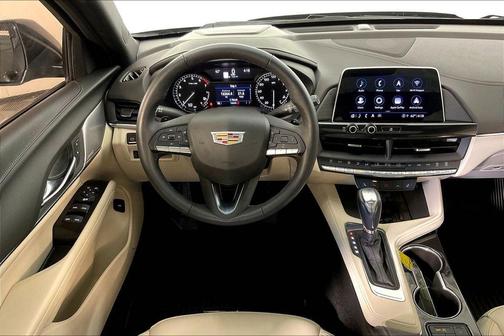 2022 Cadillac CT4 Luxury