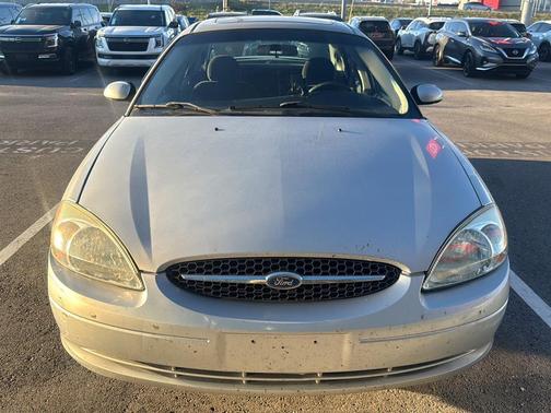 2003 Ford Taurus SES