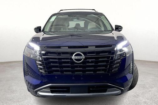 Deep Ocean Blue 2026 Nissan Pathfinder SL