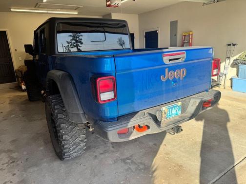 2022 Jeep Gladiator Mojave