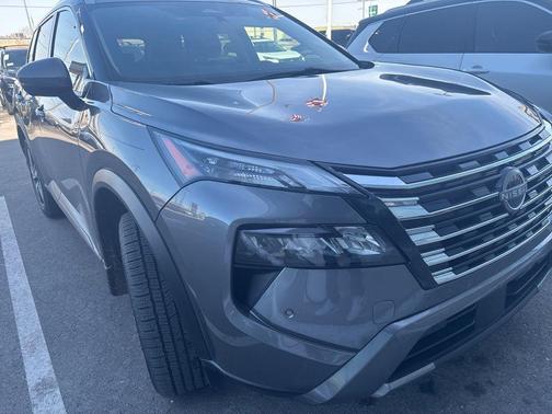 2024 Nissan Rogue SL