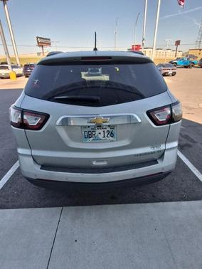 Silver Ice Metallic 2015 Chevrolet Traverse 2LT