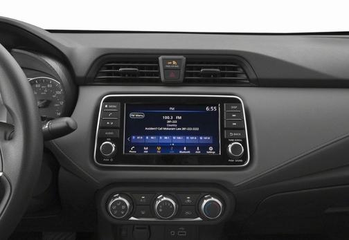 2023 Nissan Versa 1.6 SV