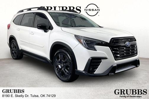 Crystal White Pearl 2024 Subaru Ascent Onyx Edition
