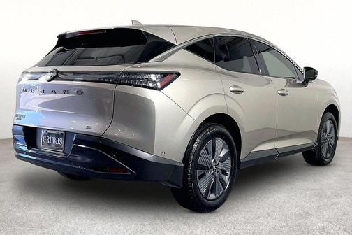 Champagne Silve 2025 Nissan Murano SL