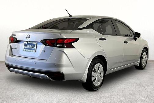 Brilliant Silver Metallic 2024 Nissan Versa S