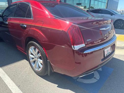 Velvet Red Pearlcoat 2018 Chrysler 300 Limited