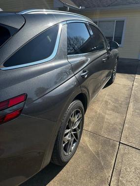 2022 Genesis GV70 2.5T