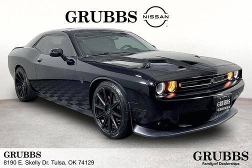 Pitch Black Clearcoat 2018 Dodge Challenger R/T Scat Pack