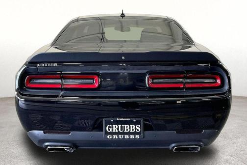 Pitch Black Clearcoat 2018 Dodge Challenger R/T Scat Pack