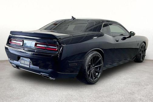 Pitch Black Clearcoat 2018 Dodge Challenger R/T Scat Pack