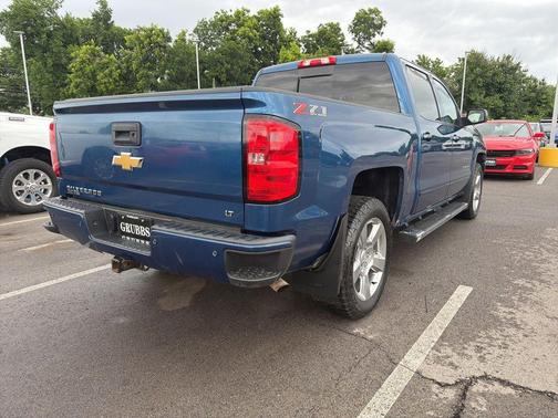 Deep Ocean Blue Metallic 2018 Chevrolet Silverado 1500 LT