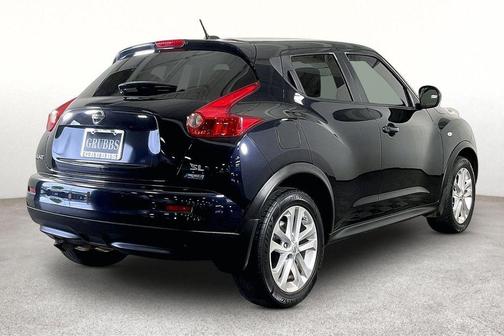 Sapphire Black 2013 Nissan Juke SL