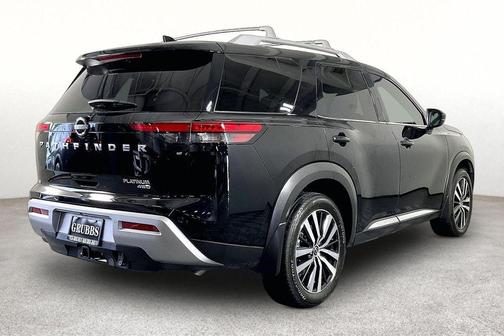 Black 2023 Nissan Pathfinder Platinum