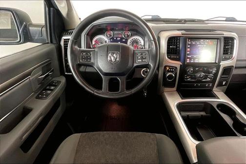 Granite Crystal Clearcoat Metallic 2016 RAM 1500 SLT