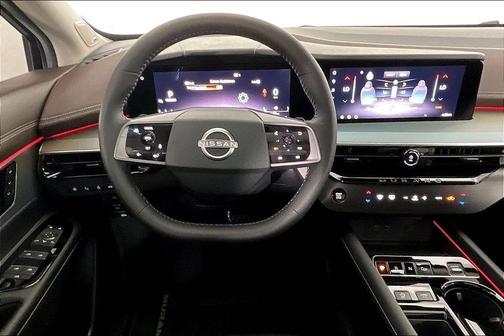 Everest White P 2025 Nissan Murano Platinum