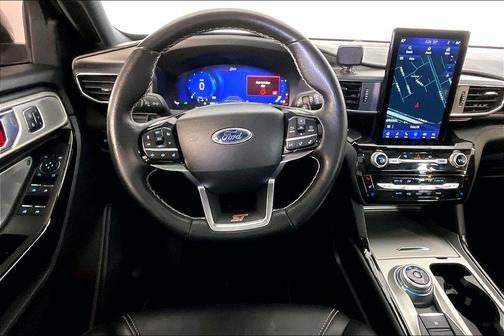 White Metallic 2022 Ford Explorer ST