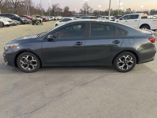 Gravity Gray 2021 Kia Forte LXS