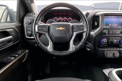 Summit White 2019 Chevrolet Silverado 1500 LT