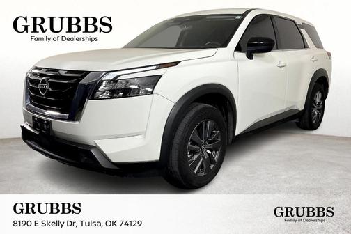 2024 Nissan Pathfinder S