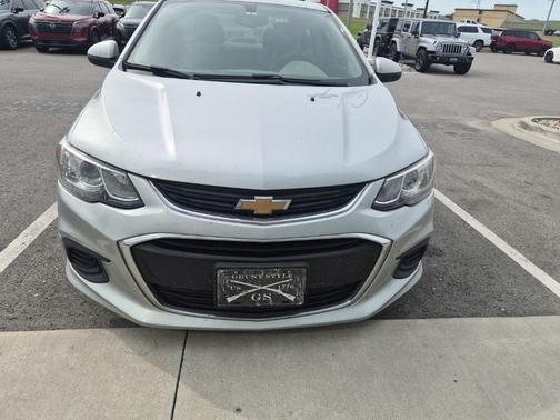 Silver Ice Metallic 2020 Chevrolet Sonic LT