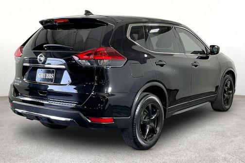 Magnetic Black 2020 Nissan Rogue S