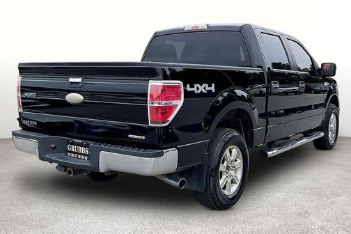 Black 2011 Ford F-150 XLT