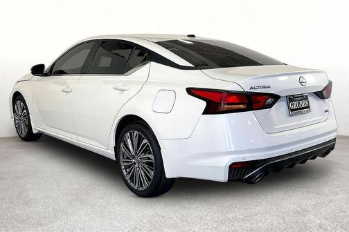 White 2026 Nissan Altima SV
