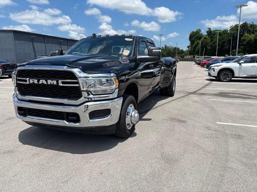 Diamond Black 2024 RAM 3500 Tradesman