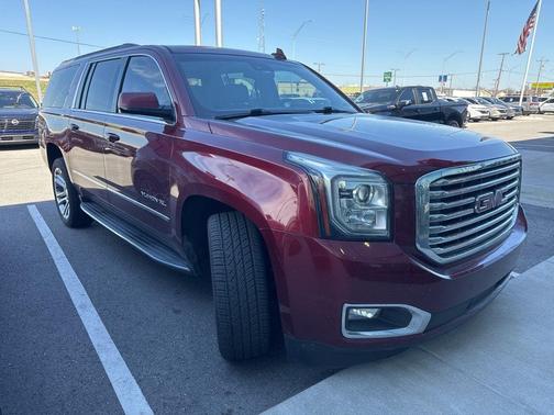 2017 GMC Yukon XL SLT
