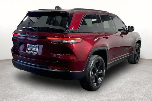 Velvet Red Pearlcoat 2024 Jeep Grand Cherokee Laredo