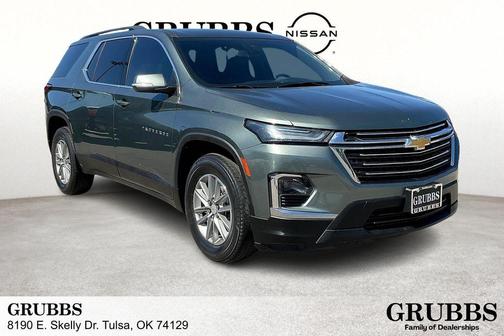 Silver Sage Metallic 2022 Chevrolet Traverse LT Cloth