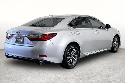 Silver 2017 Lexus ES 350 Base