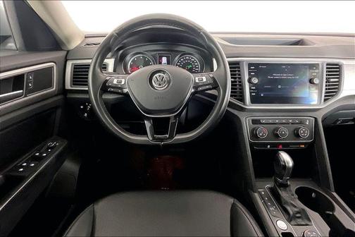 Reflex Silver Metallic 2018 Volkswagen Atlas 3.6L SE