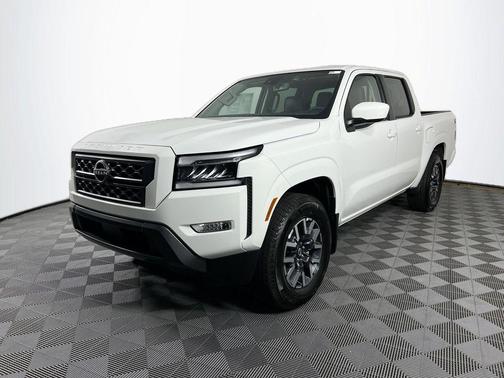 Glacier White 2024 Nissan Frontier SL