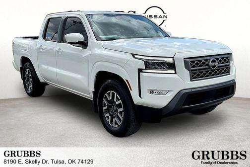 Glacier White 2024 Nissan Frontier SL