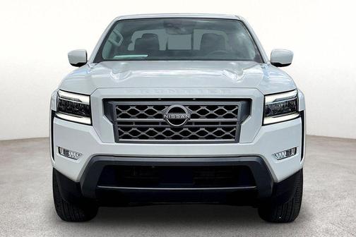 Glacier White 2024 Nissan Frontier SL