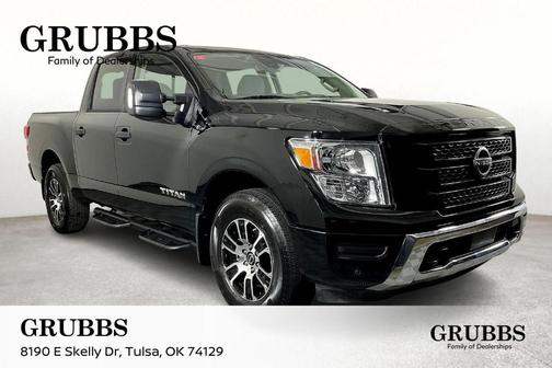 2024 Nissan Titan SV