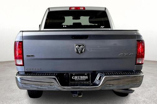 Billet Silver Metallic Clearcoat 2022 RAM 1500 Classic SLT