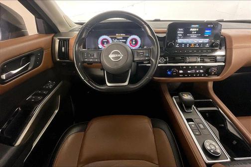 2t Tan Blk Roof 2024 Nissan Pathfinder Platinum