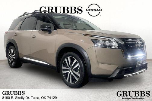2t Tan Blk Roof 2024 Nissan Pathfinder Platinum