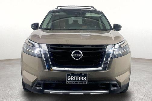 2t Tan Blk Roof 2024 Nissan Pathfinder Platinum