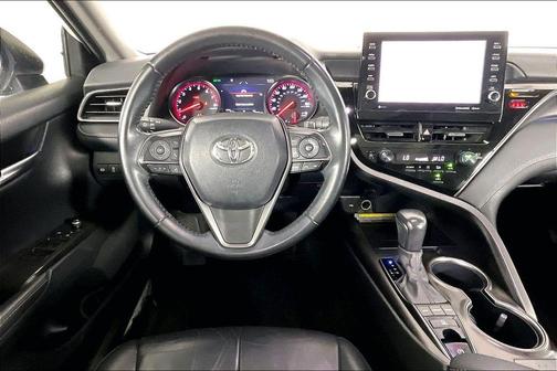 Pearl 2021 Toyota Camry XSE