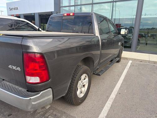 Granite Crystal Clearcoat Metallic 2022 RAM 1500 Classic SLT