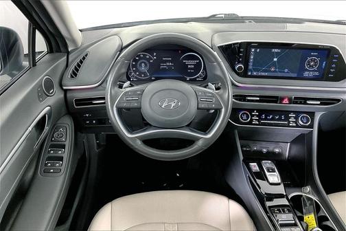 2021 Hyundai SONATA Limited