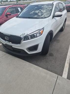 Snow White Pearl 2016 Kia Sorento LX